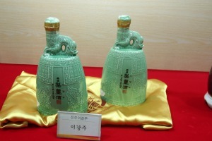 우리 농산물로 빚은 세계 속의 우리 술