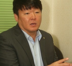 “건강한 토양을 위한 제품 개발이 최우선입니다.”