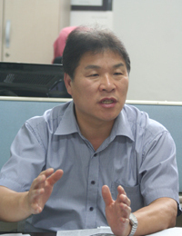 姜錫根 서울청과 이사