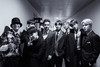 방탄소년단, 찰리 푸스와 다정샷…