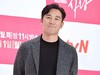 엄태웅, 다시 화이브라더스 품으로…활동 재개하나